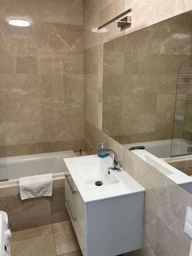 Jab Apartament Przy Klinice Business & Family Шчечин Екстериор снимка